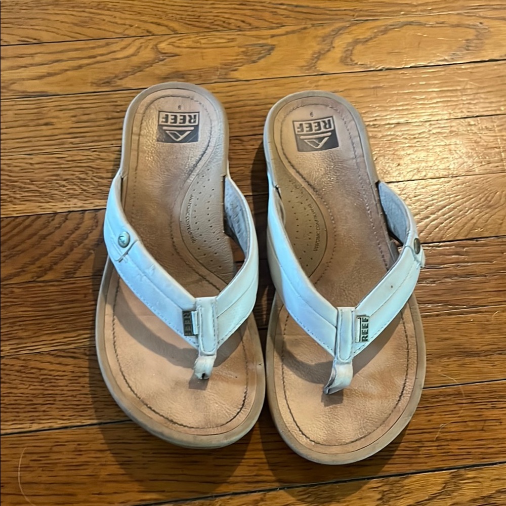 Reef Women's White Sandals Pacific Cloud size 9